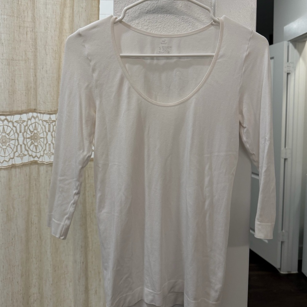 Boody Women's White 3/4 Sleeve Top